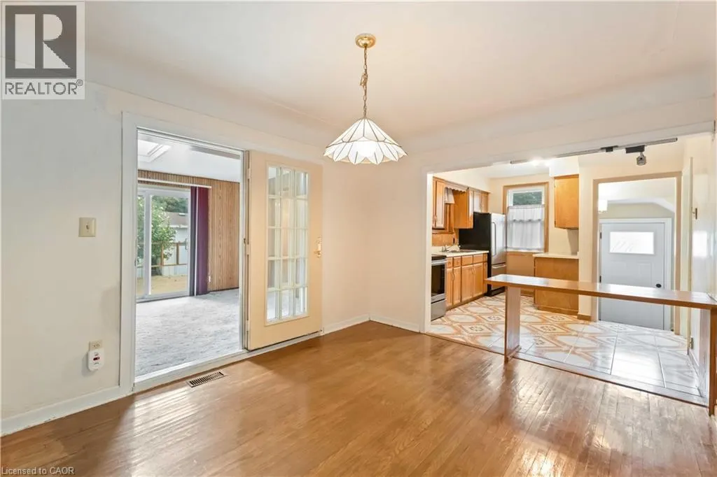115 WEST 32ND Street