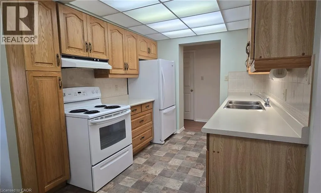 5 MILL POND Court Unit# 705, #705