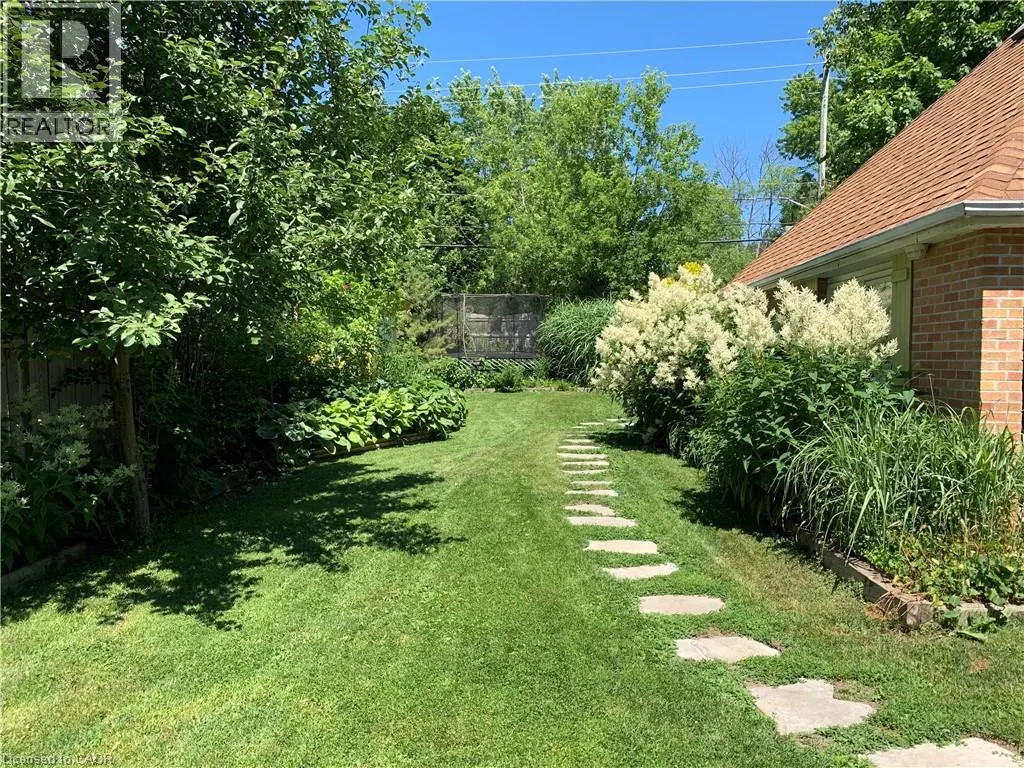 865 ADAMS Road