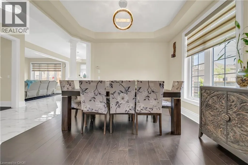 1161 UPPER THAMES Drive