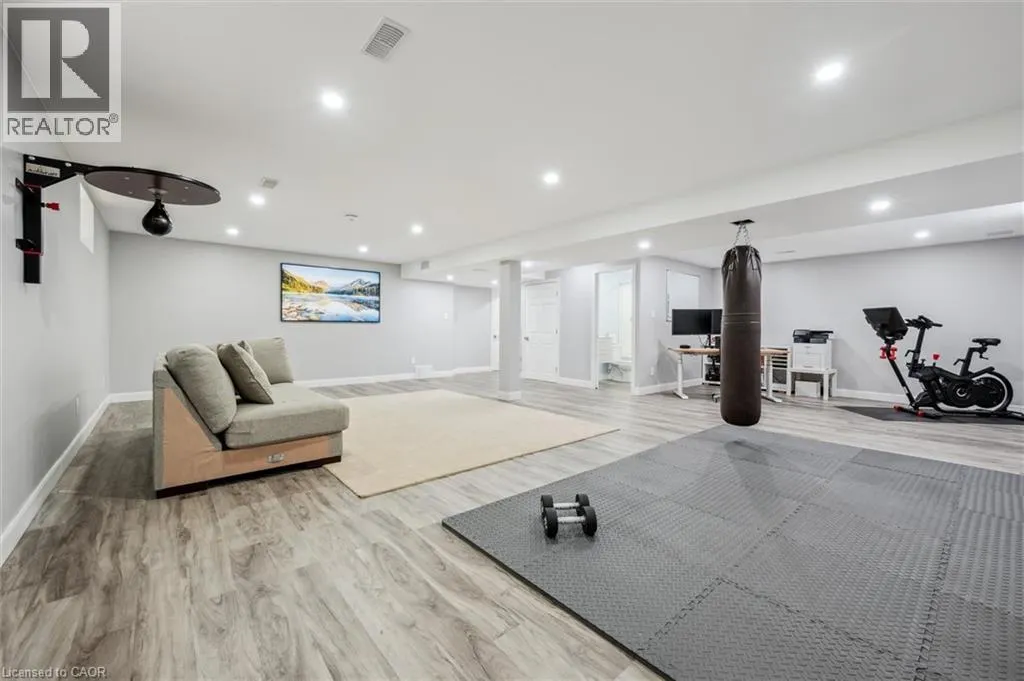 151 MOUNTAIN HOLLY Court