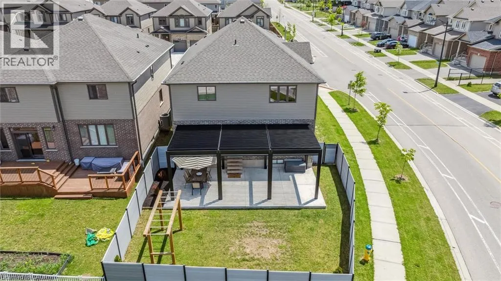 151 MOUNTAIN HOLLY Court