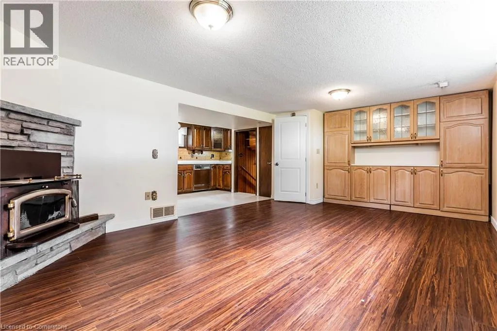 413 CARSON Drive