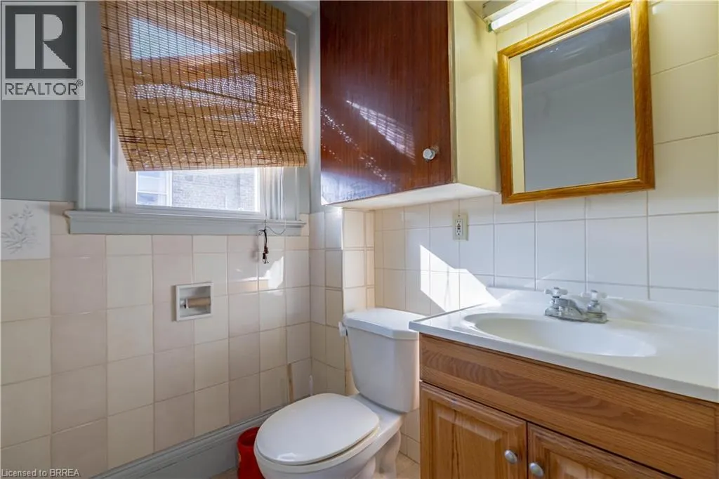 113 BRANT Avenue Unit# 4, #4