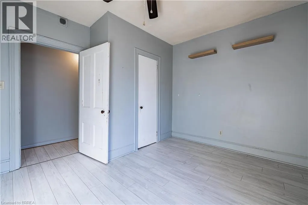 113 BRANT Avenue Unit# 4, #4