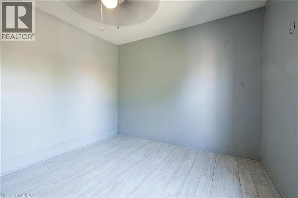113 BRANT Avenue Unit# 4, #4
