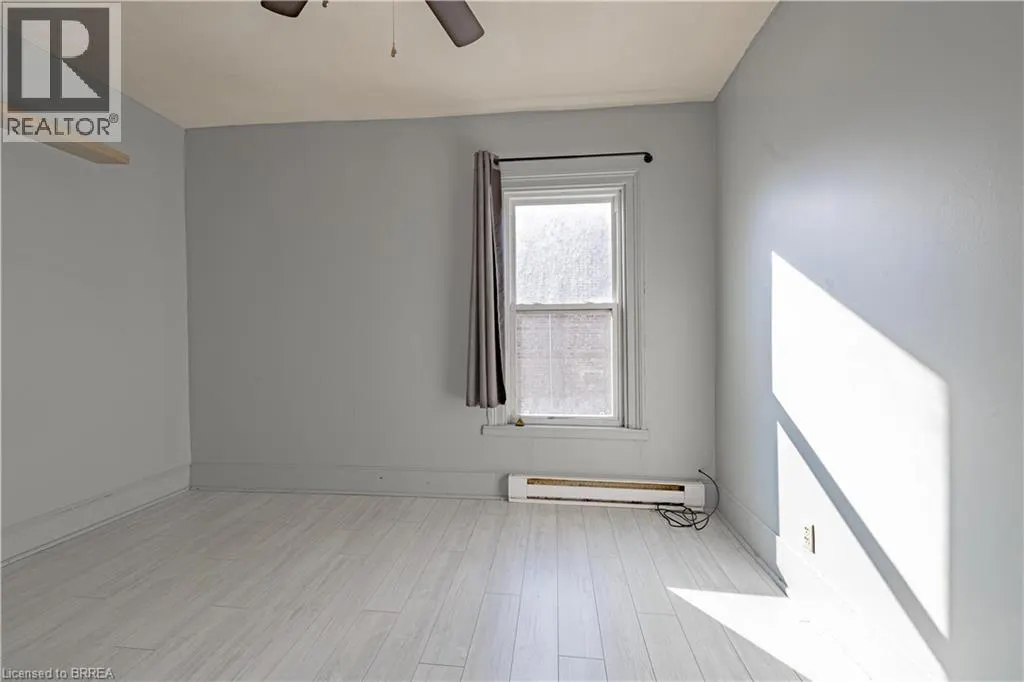 113 BRANT Avenue Unit# 4, #4