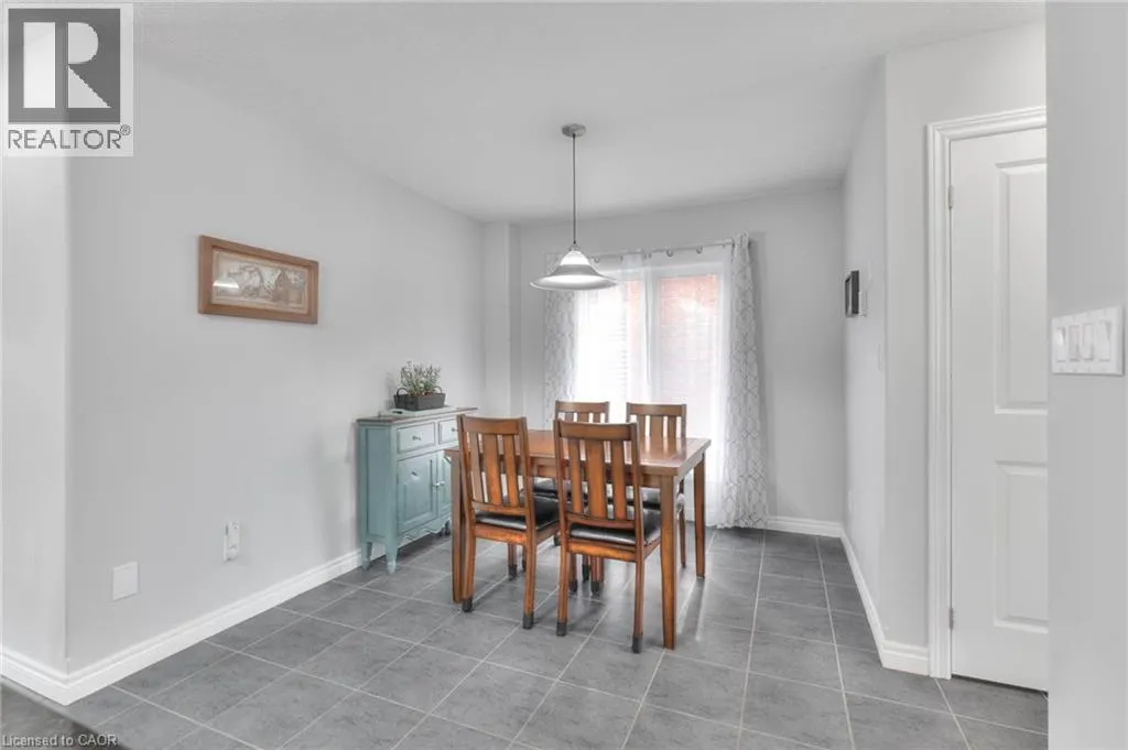 350 FINORO Crescent