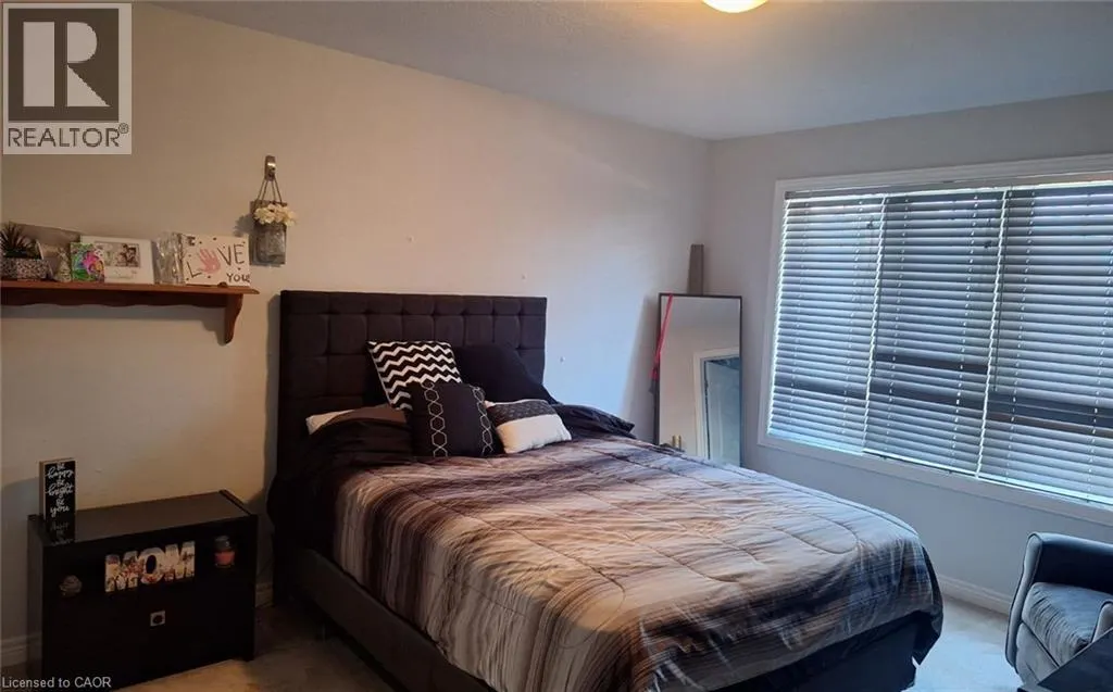 98 SHOREVIEW Place Unit# 4, #4