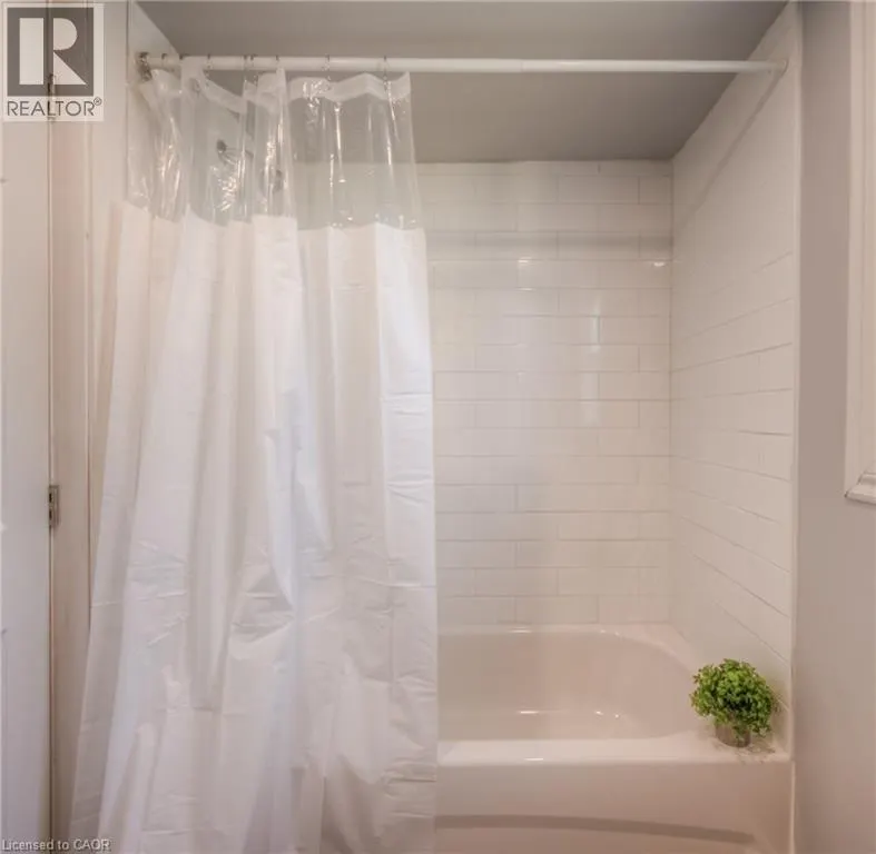 11 GLENWOOD Street Unit# C, #C