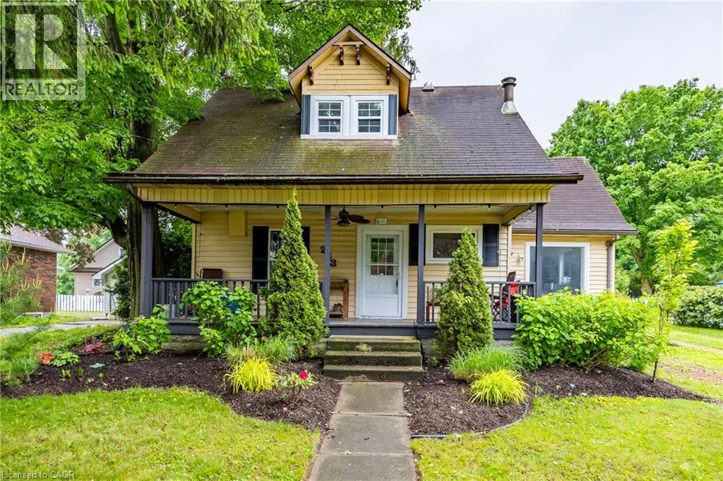 263 MAIN Street E