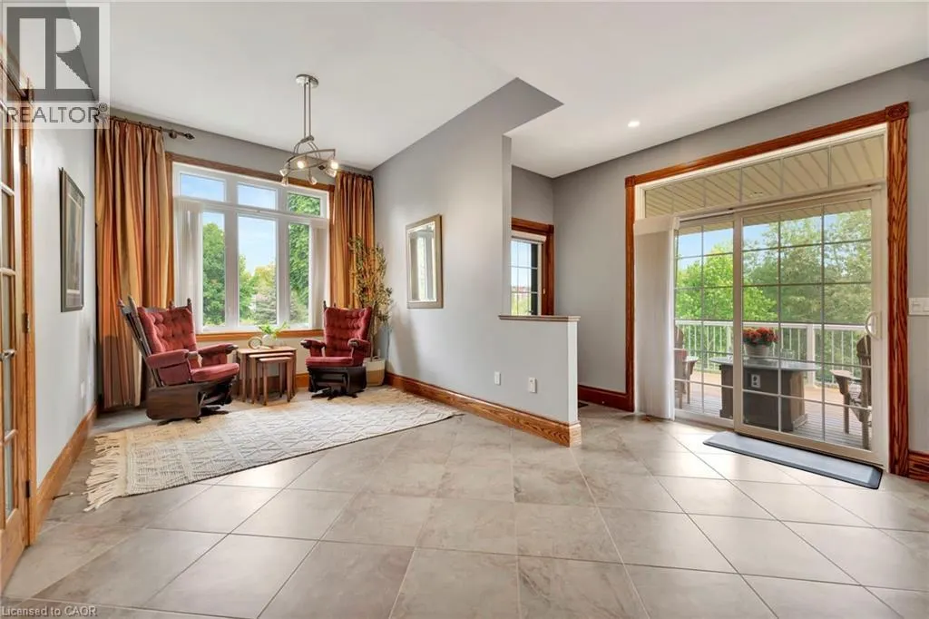 310 SOUTHBROOK Drive Unit# 10, #10