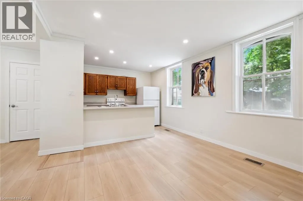 46 WELLINGTON ROAD 19
