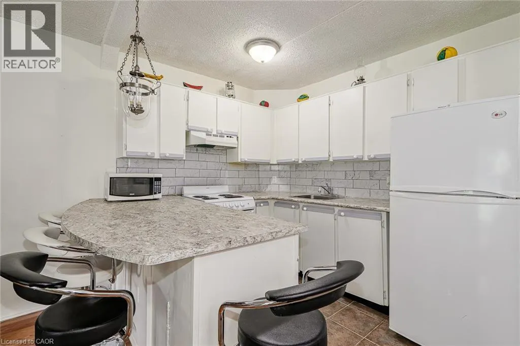 209472 26 Highway Unit# 19, #19