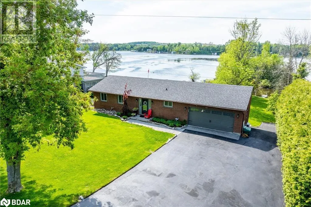 112 CLEARVIEW Drive