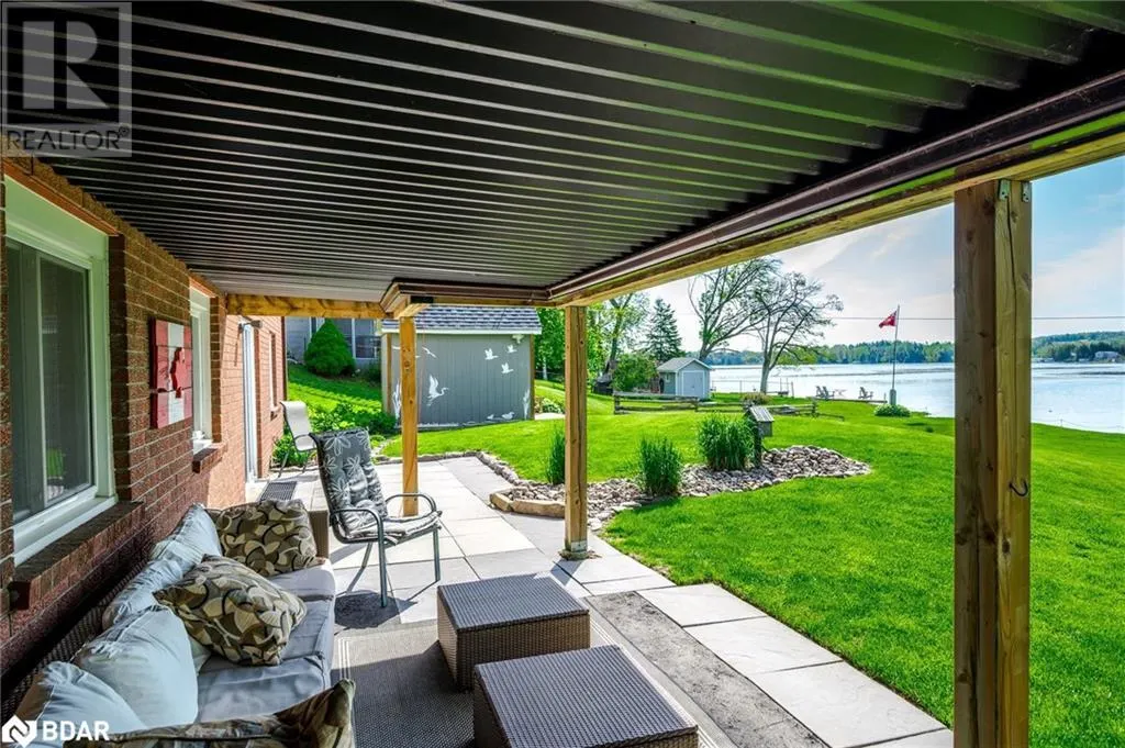 112 CLEARVIEW Drive