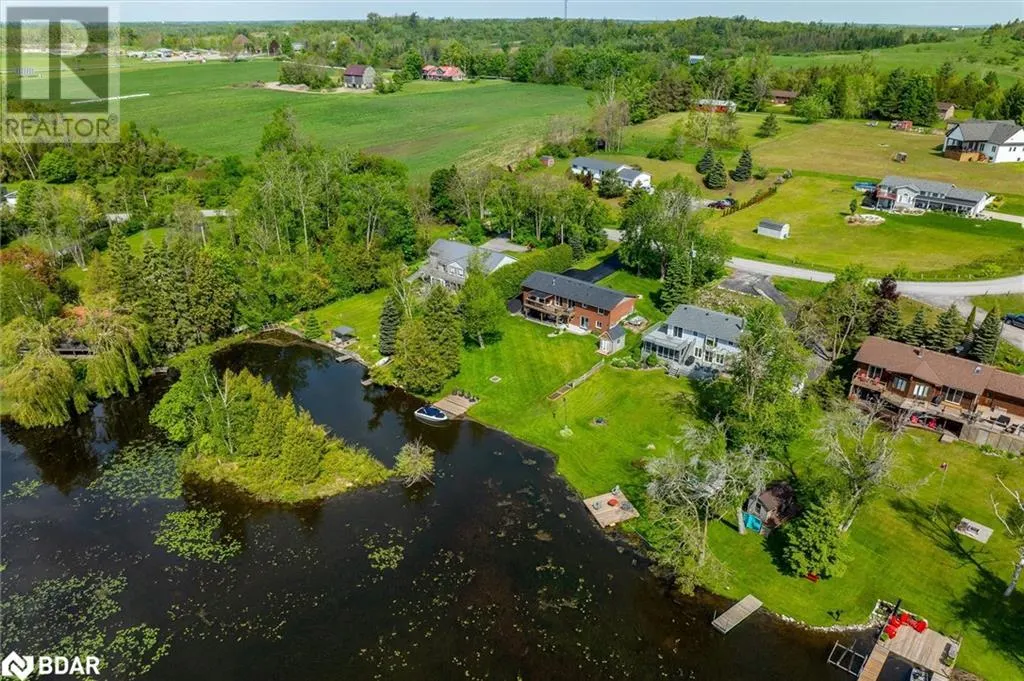 112 CLEARVIEW Drive