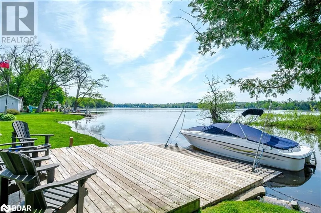 112 CLEARVIEW Drive