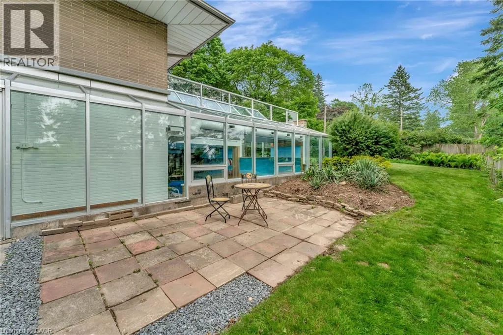 5 ORCHARD Crescent