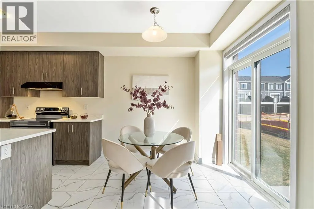 10 LEMON Avenue