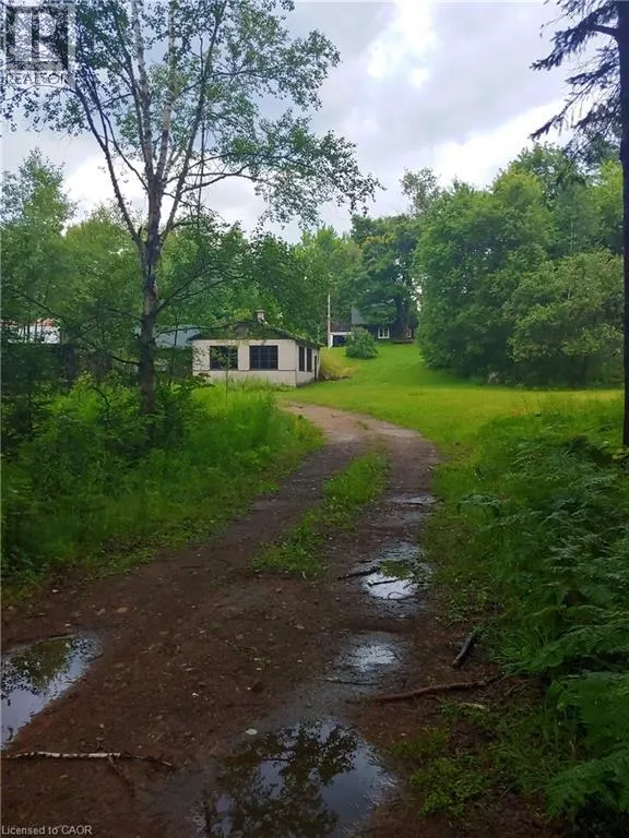 429-439 LYNX LAKE Road