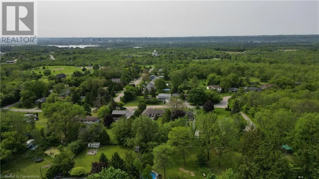 376 OLD GUELPH Road