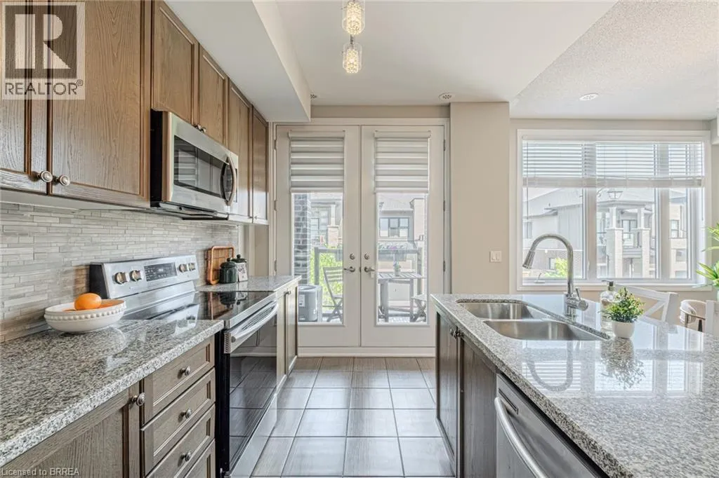 422 ATHABASCA Common