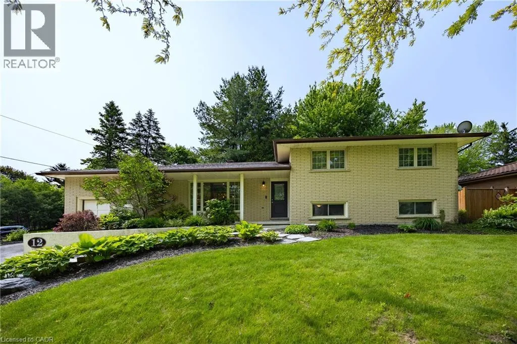 12 SUNSET Drive
