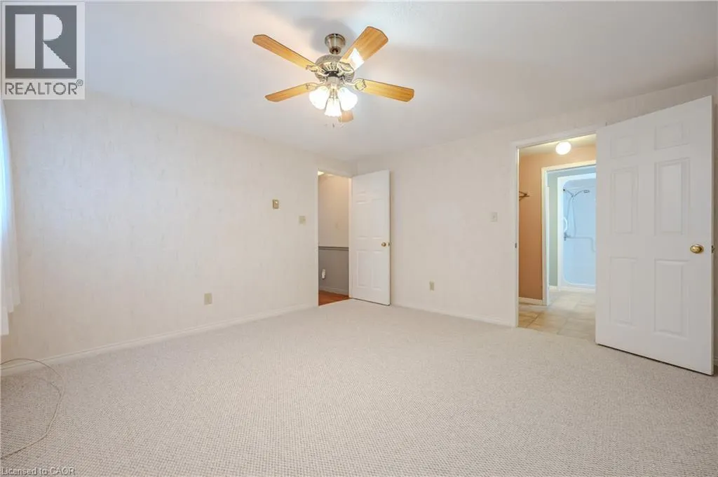 3 ROLLING BROOK Lane