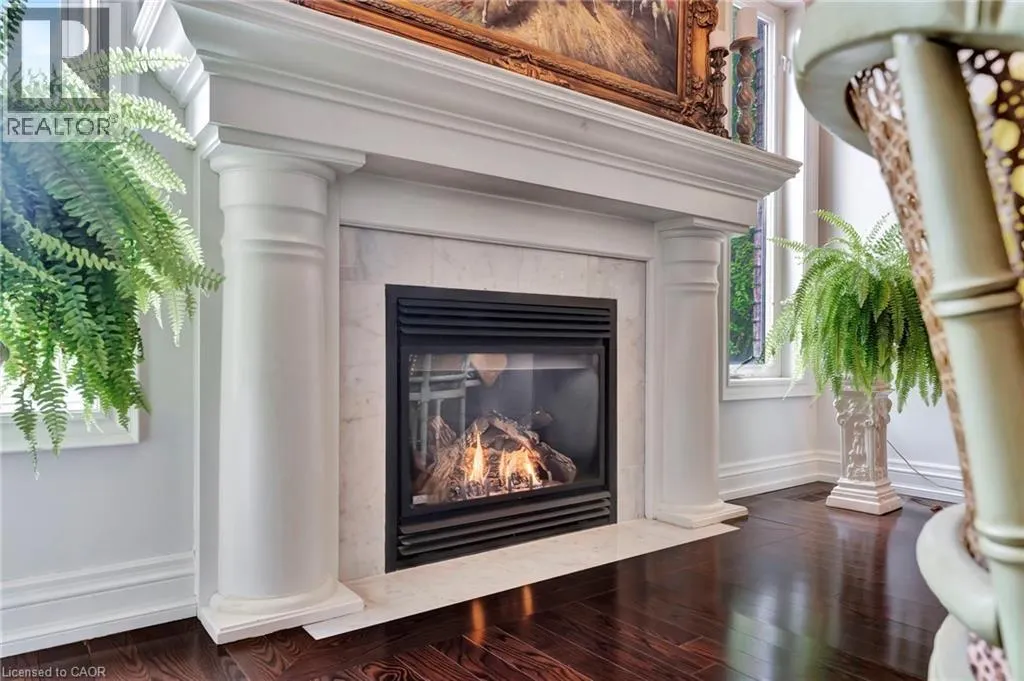 32 COBBLESTONE Drive