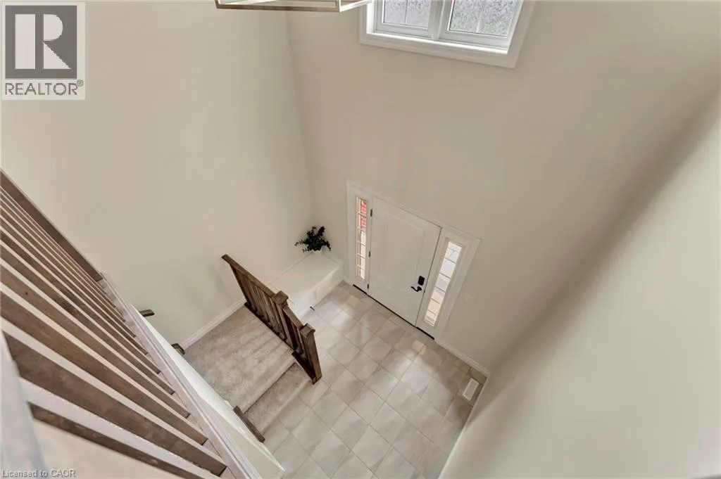 4 LIVINGSTON Drive