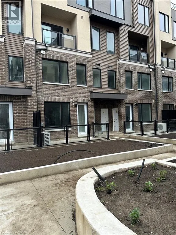 3550 E COLONIAL Drive E Unit# 18, #18