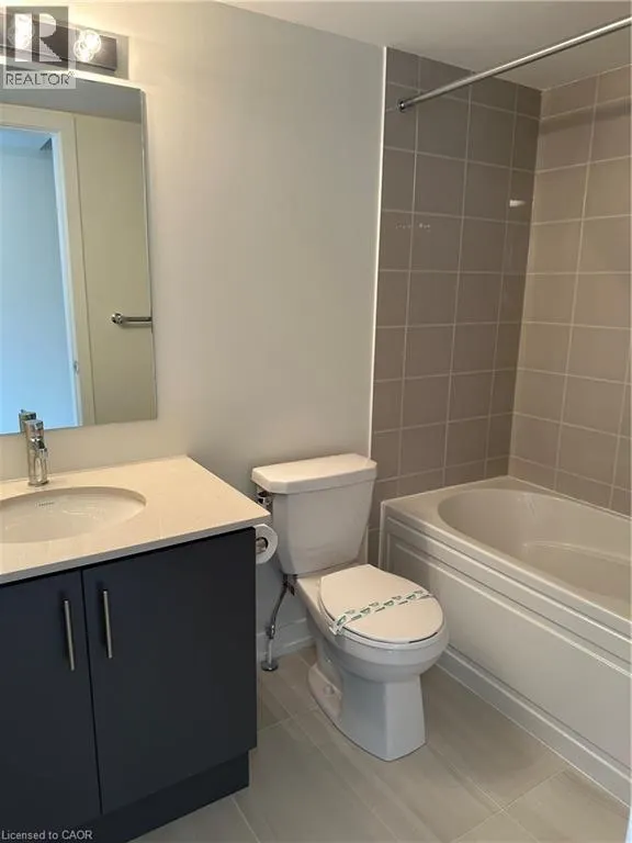 3550 E COLONIAL Drive E Unit# 18, #18