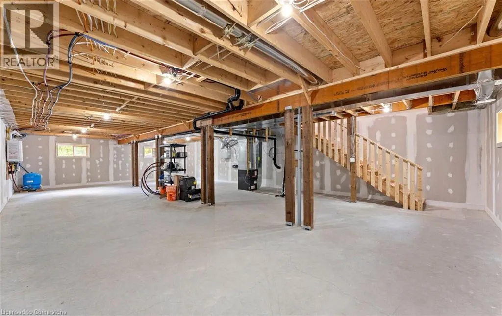 44 SUNNYSHORE PARK Drive