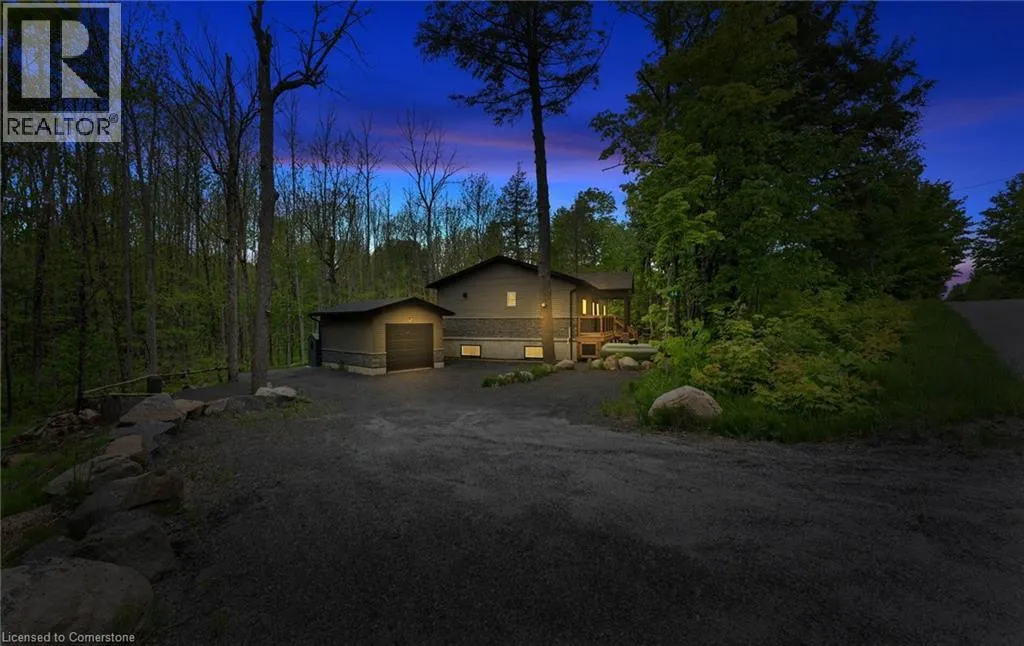 44 SUNNYSHORE PARK Drive