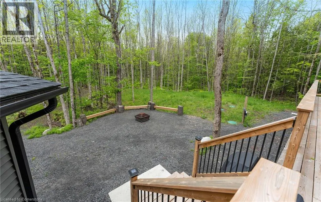 44 SUNNYSHORE PARK Drive