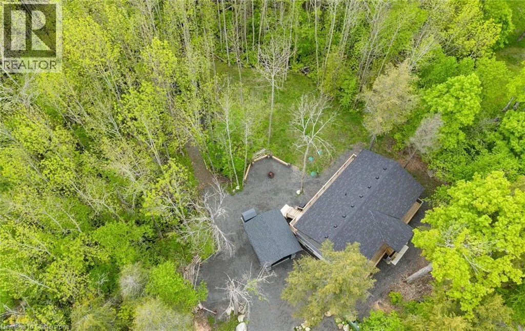 44 SUNNYSHORE PARK Drive