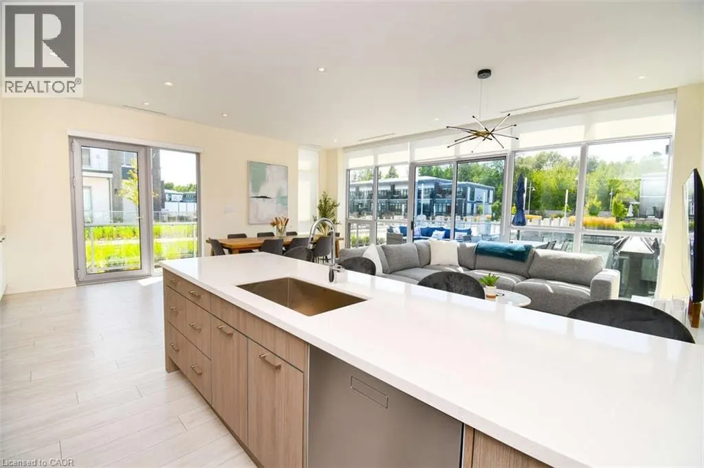 3746 FERRETTI Court