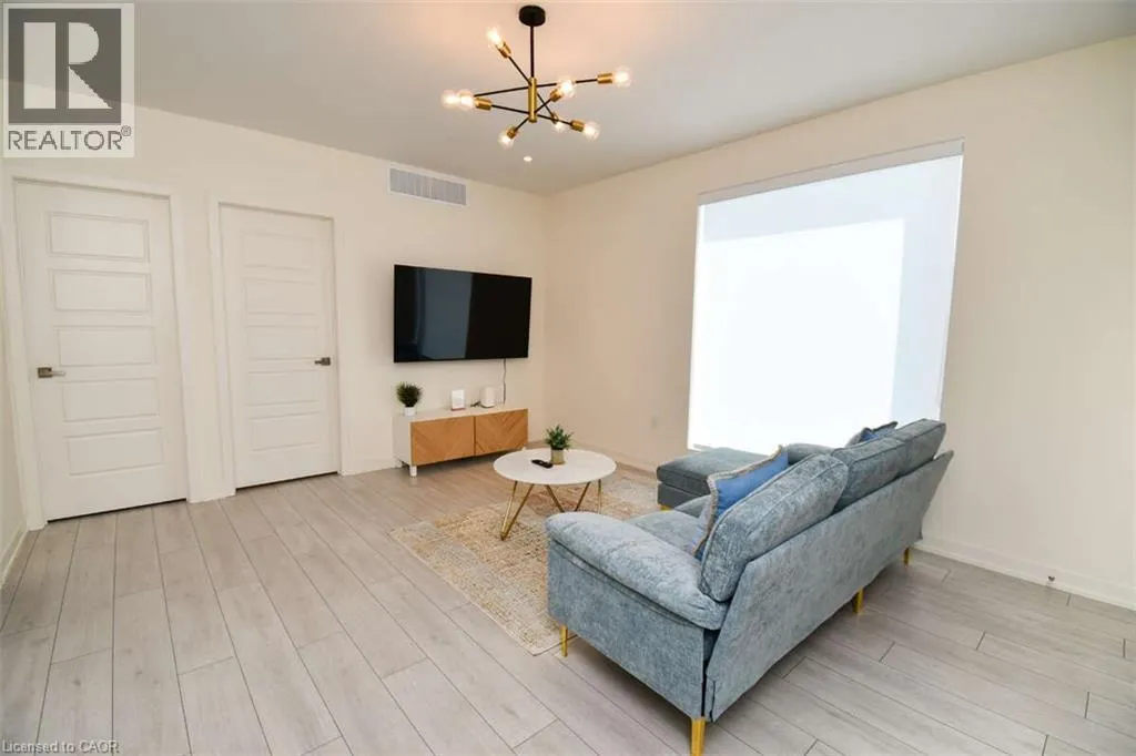 3746 FERRETTI Court