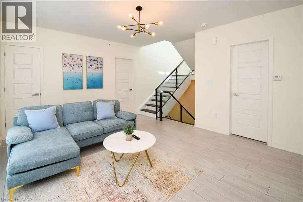 3746 FERRETTI Court