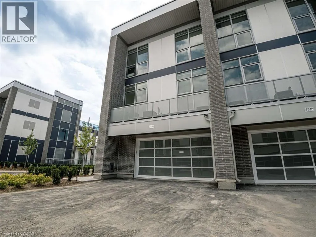 3746 FERRETTI Court
