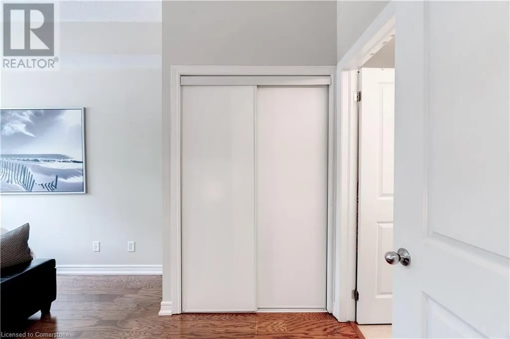 396 PLAINS Road E Unit# 102, #102