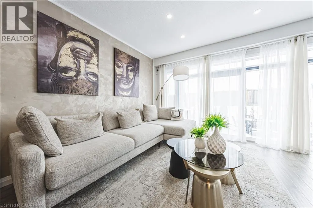 35 MIDHURST Heights Unit# 26, #26