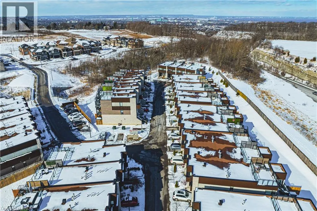 35 MIDHURST Heights Unit# 26, #26