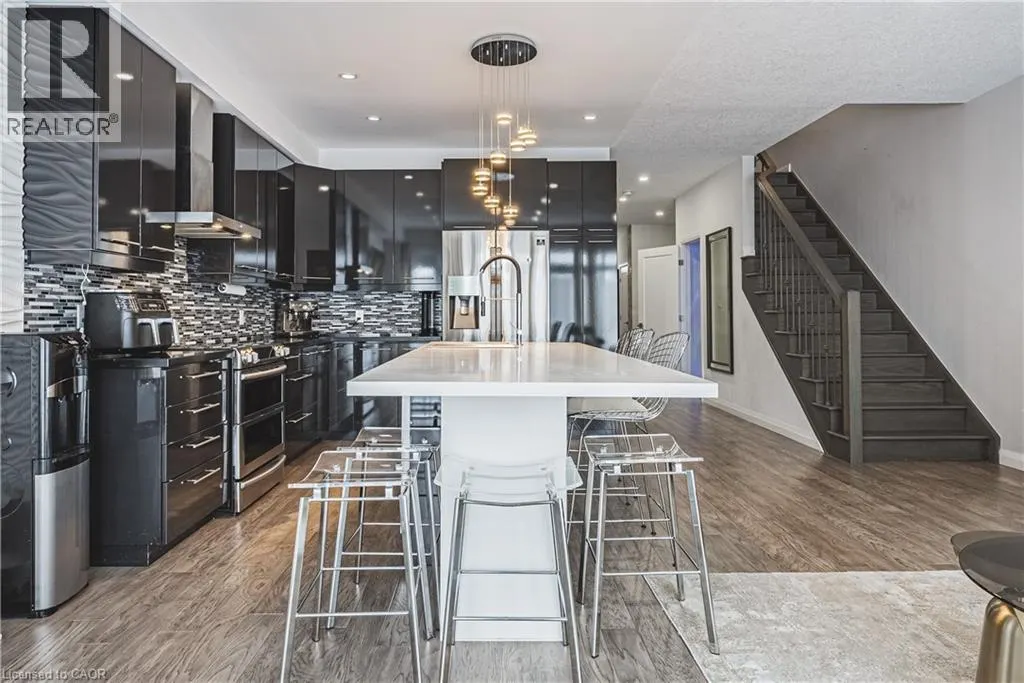 35 MIDHURST Heights Unit# 26, #26