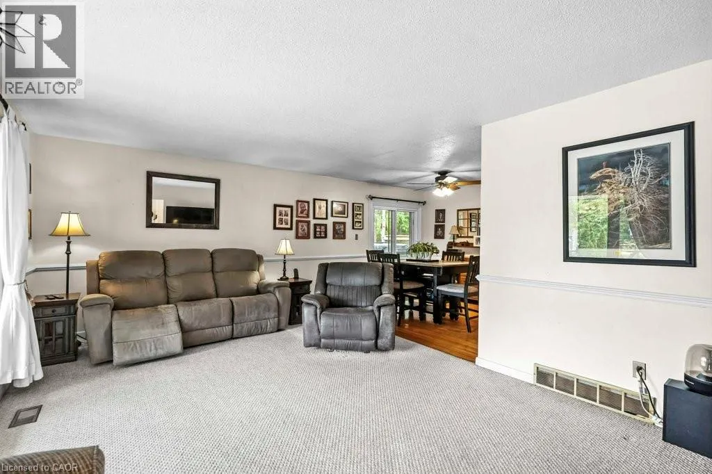 52 PARKSIDE Avenue