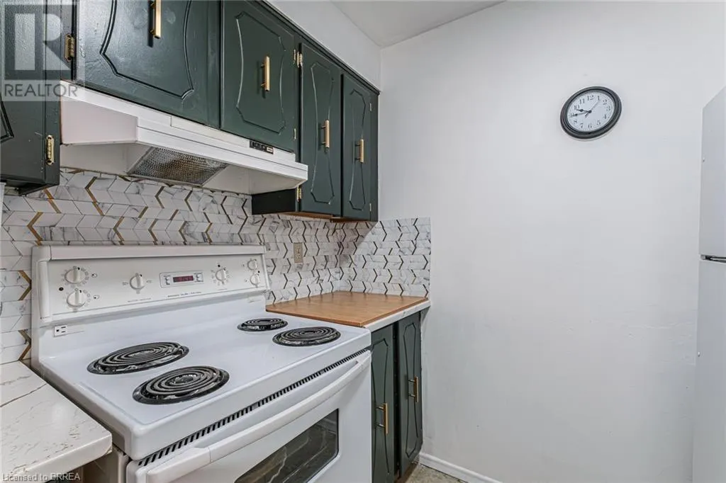 36 HAYHURST Road Unit# 316, #316