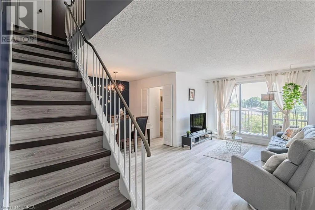 36 HAYHURST Road Unit# 316, #316