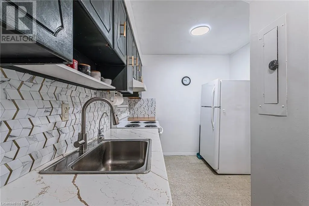 36 HAYHURST Road Unit# 316, #316