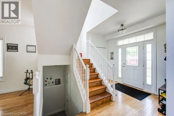 979 QUEENSBOROUGH Court